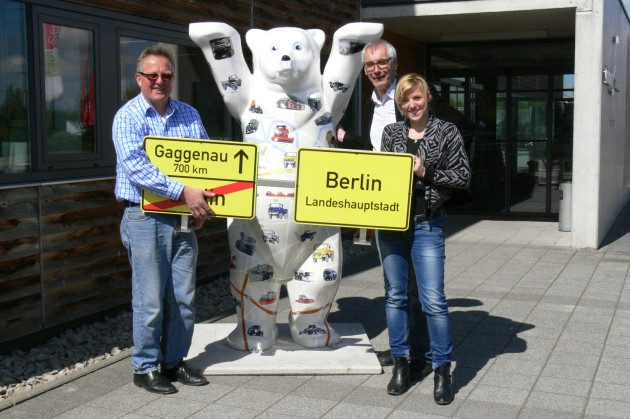 Hans-Rüdiger Endres gestaltete diesen Berliner "Buddy Bär" mit Unimog-Strichzeichnungen und schenkte ihn dem Museum 