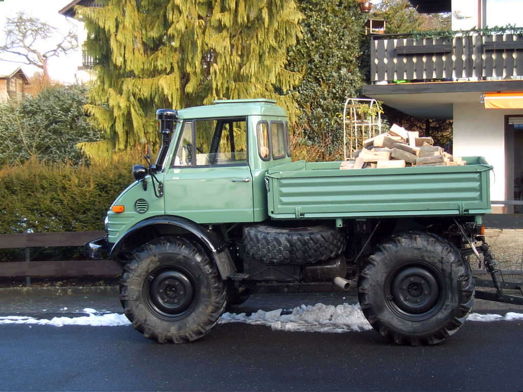 U 406 sorgt für warme Weihnachten