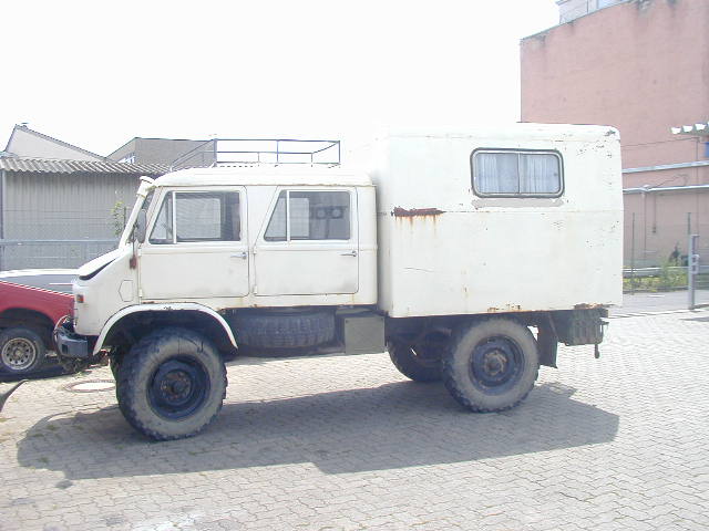 Unimog DoKa WoMo01.JPG