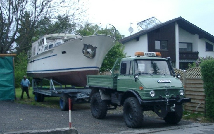 unimog mit truxa.JPG klein.jpg