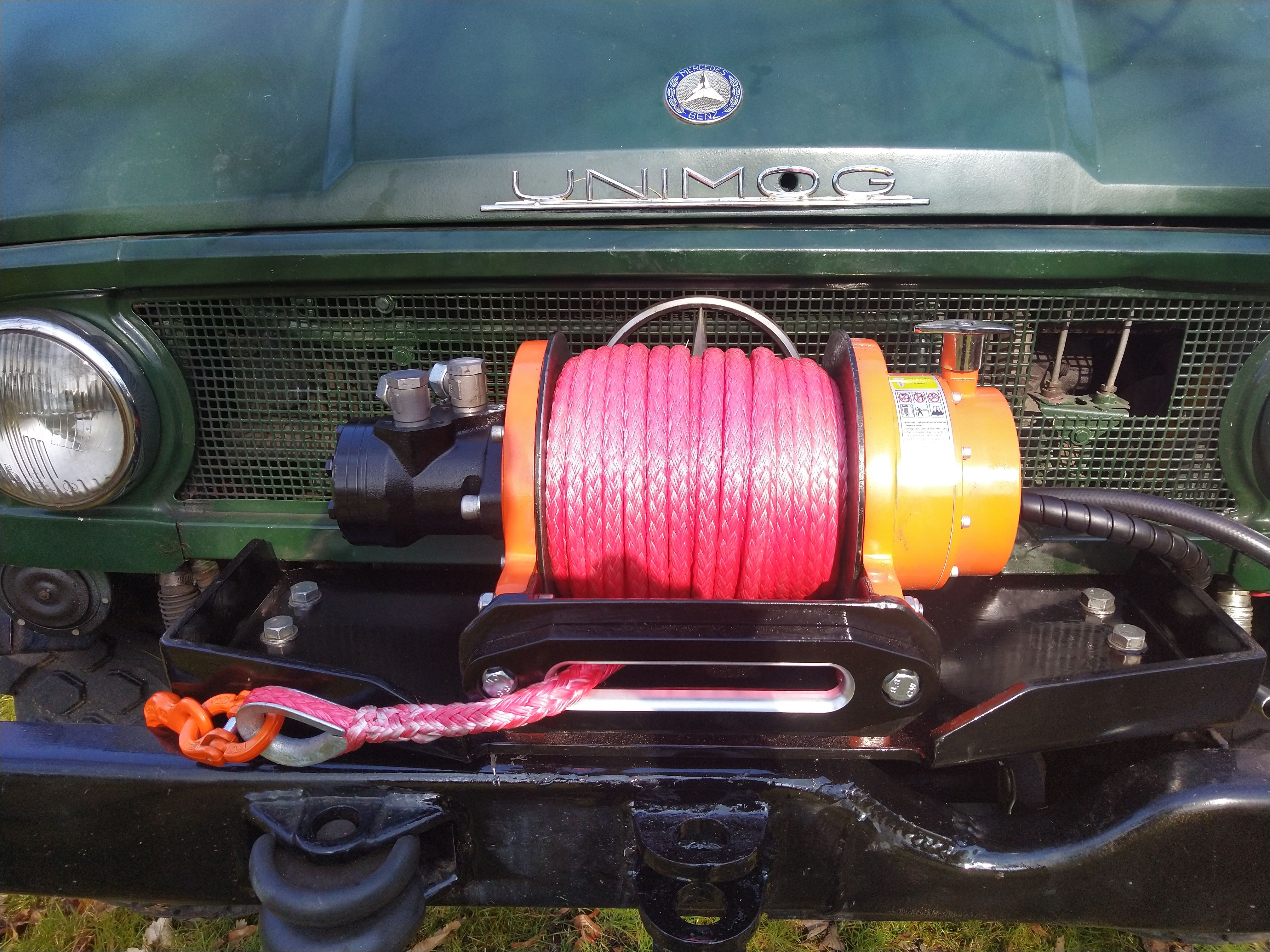 Unimog 406 - Seilwinde- Synthetikseil 02 .jpg