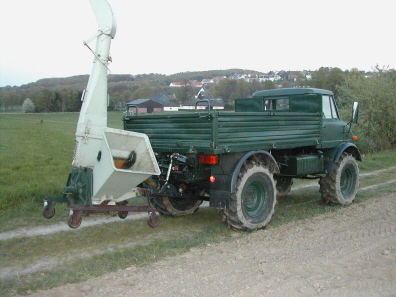 unimog0653-2.JPG