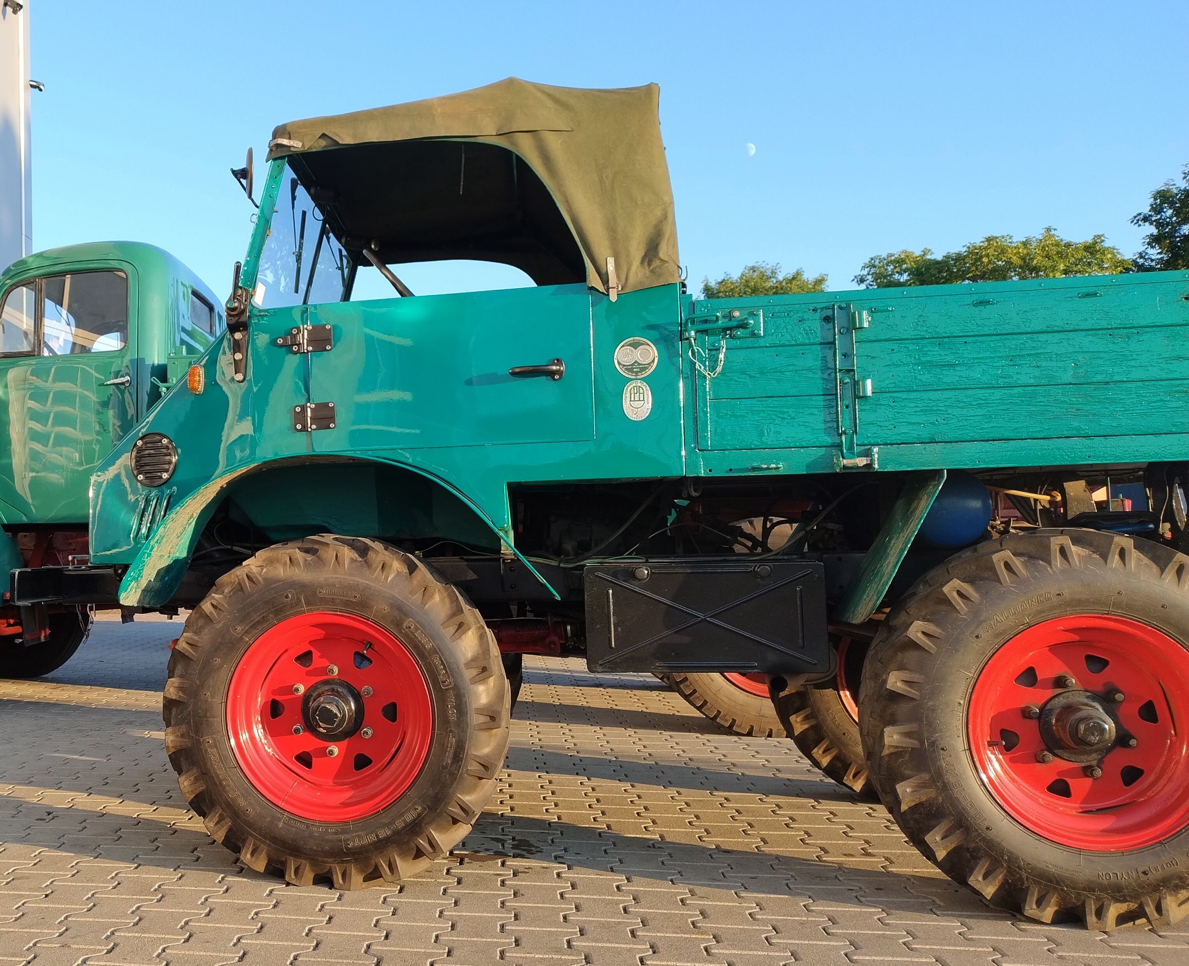 Community_1 Kopie.jpg