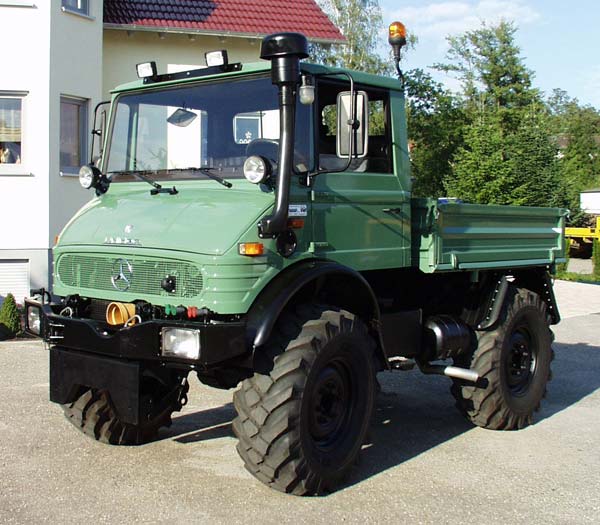 Unimog U900 (13).jpg