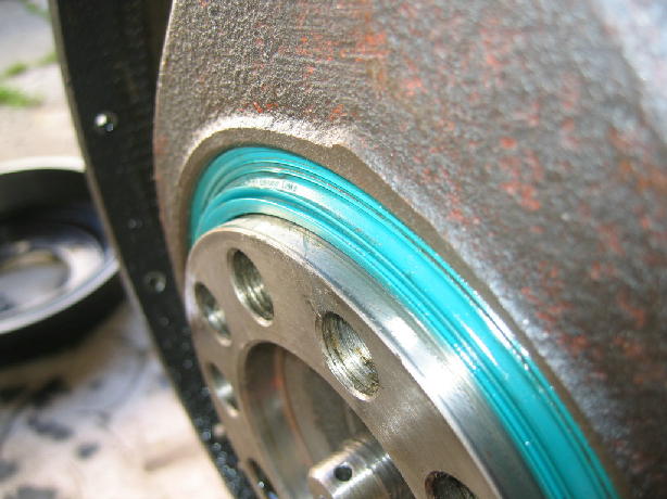 undichte Seite, ohne Ã–lfangblech an der Radnabe