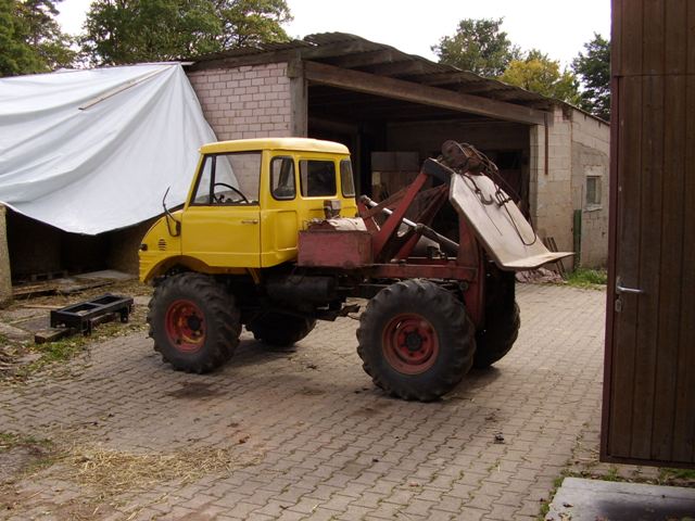 RÃ¼ckeunimog 002.jpg