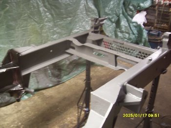 Der Rahmen bekommt seine neue Haltbarkeit