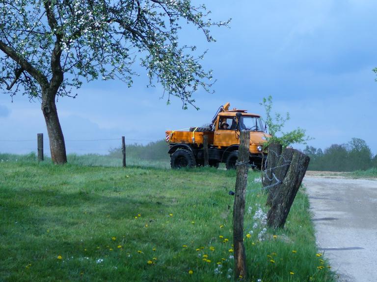 Ankunft mit lautem GetÃ¶se.