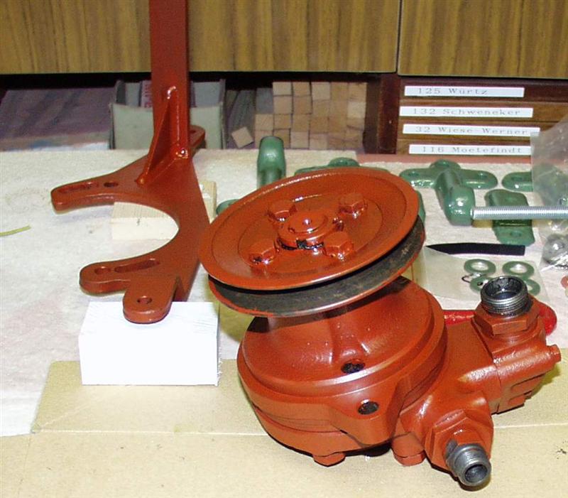 halter_lenkpumpe (Medium).jpg