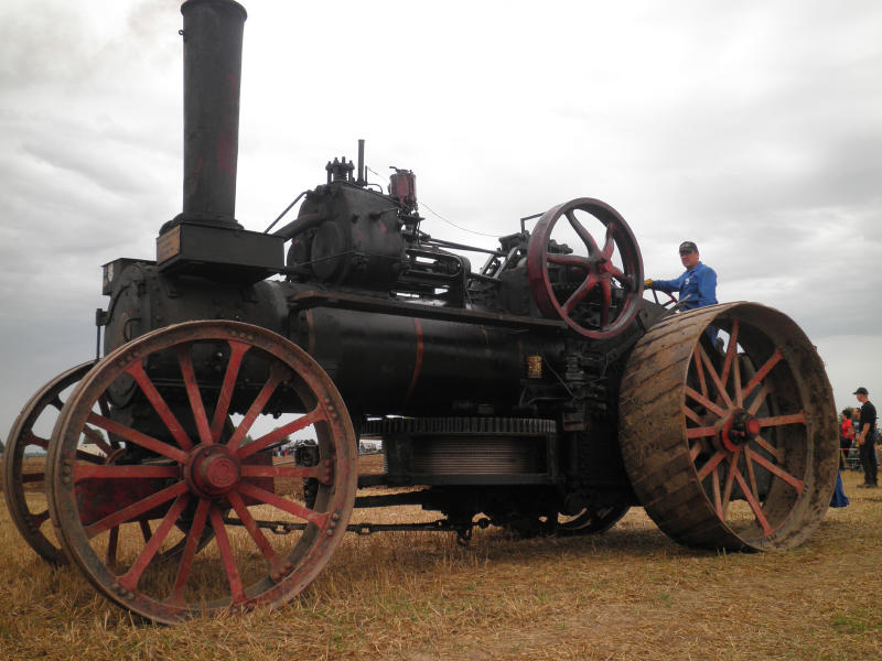 OldtimerpflÃ¼gen Jeinsen 2011 062.jpg