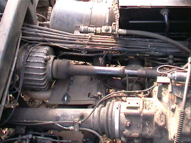 U406 lastschaltbare Zapfwelle 1.jpg