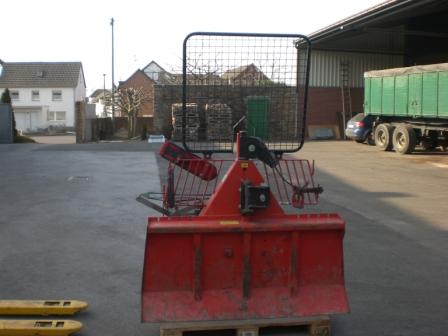 Gesamtansich v h kompr.JPG