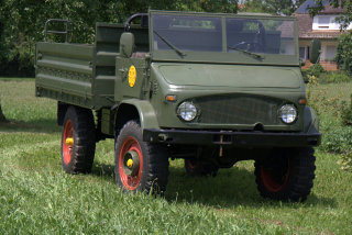 Als Cabrio und mit neuer Pritsche