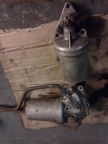 M130 Oelfilter mit Anschluessen horizontal + M130 Oelfilter vertikal