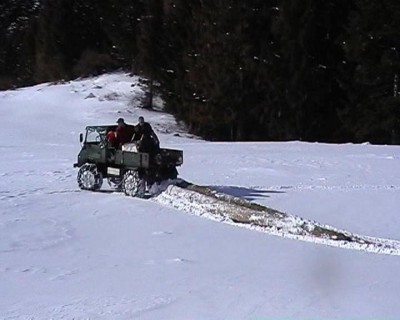 Unimog im Winter.jpg