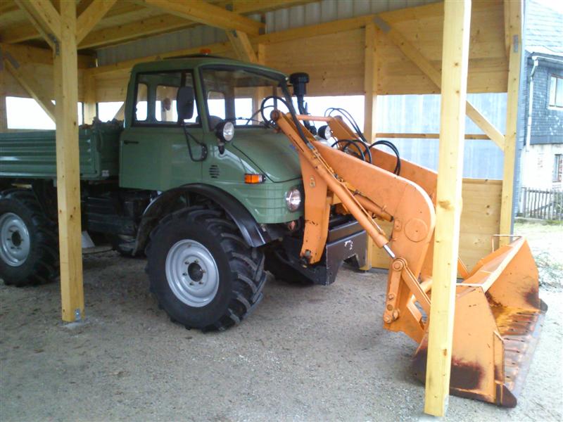 DSC_0010 (Medium).JPG