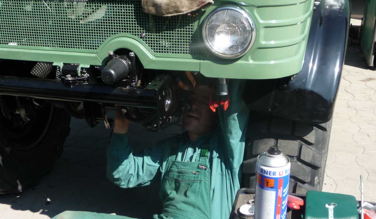 40I Einbauarbeiten.jpg