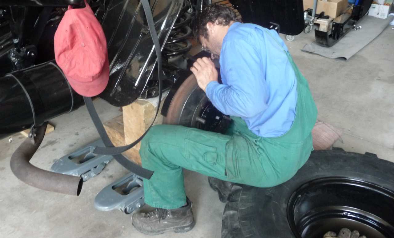 42D Bremsensäubern.jpg