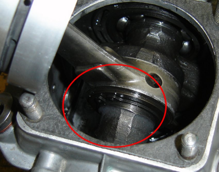 Kompressor innen 3.JPG