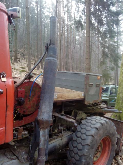 ...ein "Forstauspuff"