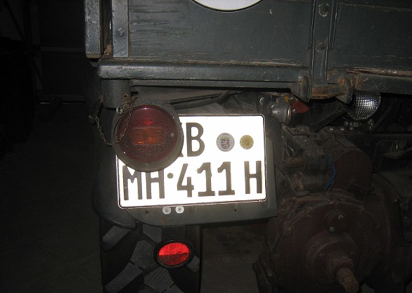 Kennzeichen verdeckt.jpg