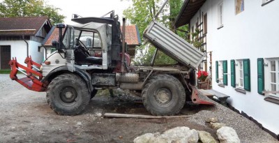 Unimog im Einsatz am Bau 15-41 03.jpg