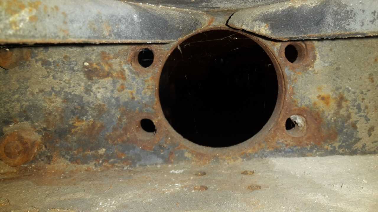 Dieseli hecktraverse.jpg