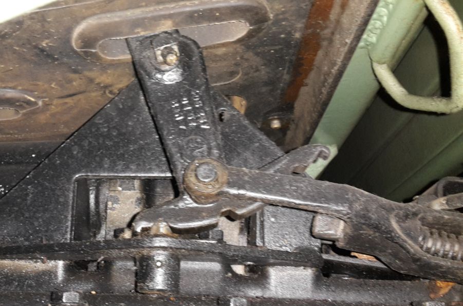 UC Hilfe Allradhebel 2.jpg