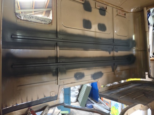 Rückwand neue Versteifungen