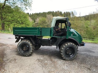 UNIMOG2.jpg