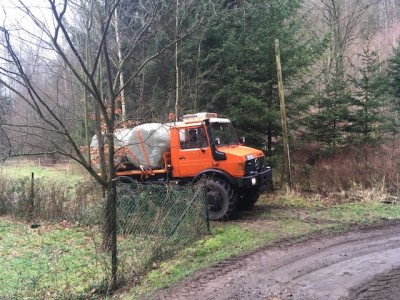 Für 4 Ballen reicht die Ladefläche