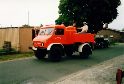 das war er 1990 mit Tagesleucht Farbe als ich ihn  bekam