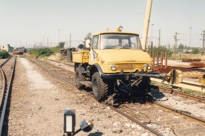 2-Wege-Unimog U406 am 01.09.1991