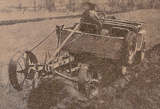 Jeep mit einscharigem Pflug